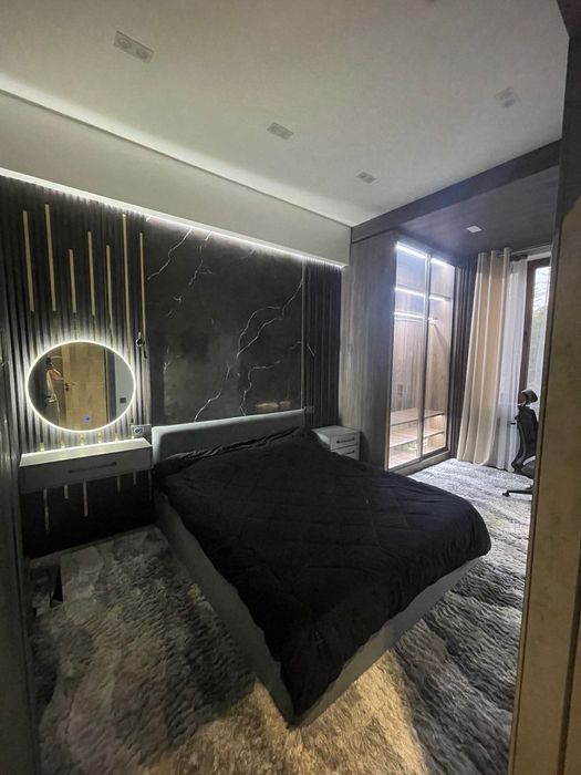 Arenda -Navastroyka 3 xona, Aloy bozori yonida