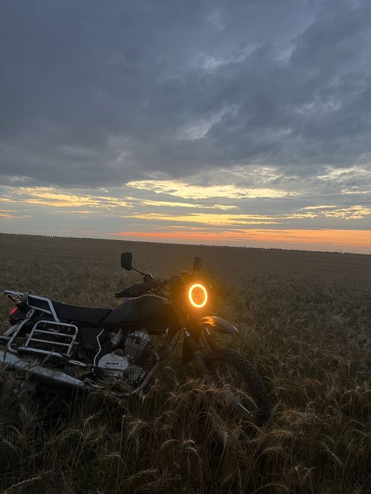 Мотоцикл GSX 150