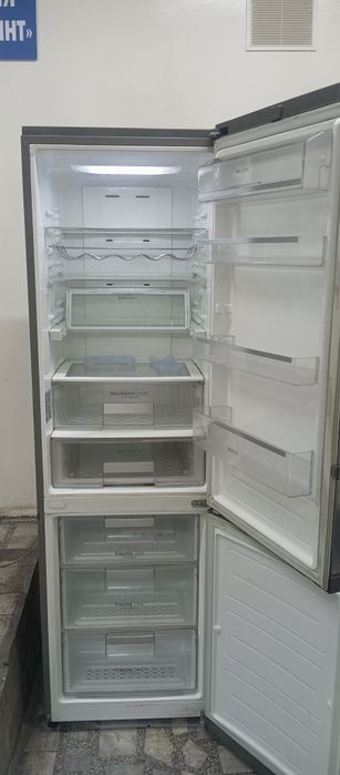 Холодильник рабочий с гарантией