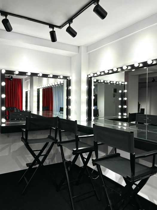 Afacere la cheie Salon & Școală Make-up Acreditată Floreasca București