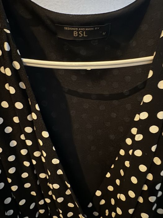 Продам платье черная