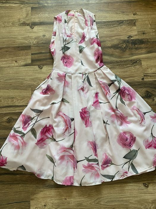 Vand Rochie eleganta