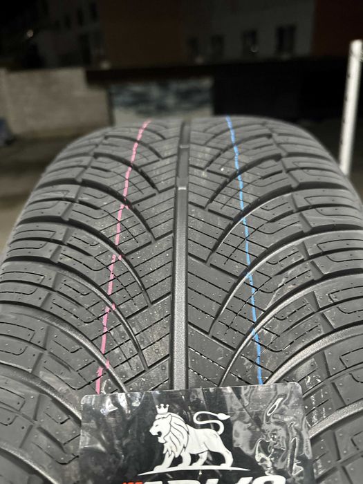 Нови Всесезонни Гуми Arivo Carlorful A/S 245/40R19 98W XL Нов Dot