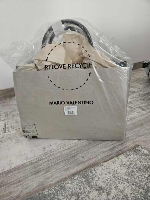 Geanta neagra Mario Valentino