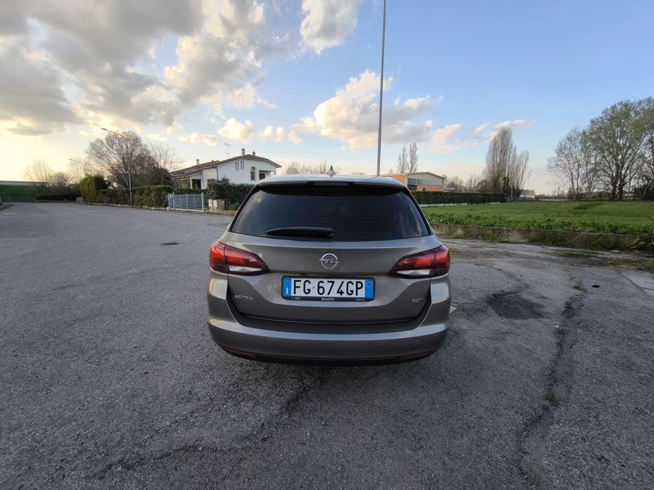 Opel Astra K Sports Tourer 2016 Innovation | 1.6 CDTI | Distribuție Schimbată | Acte Italia