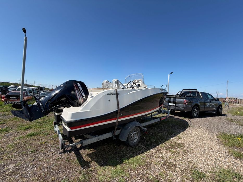 Quicksilver Activ 555 Open + Mercury 100 CP + Peridoc / Acte complete / gata de sezon