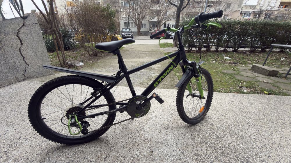Детски велосипед B’TWIN 20”