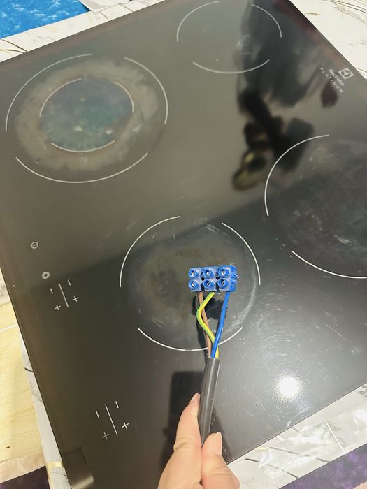 Электроплита электролюкс