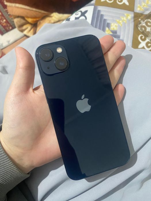 Iphone 13 каропкасымен