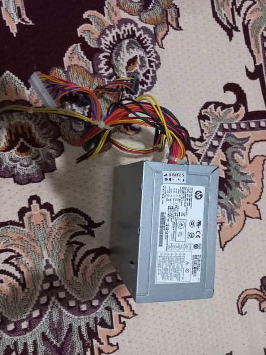 Блок питания HP 300W DPS-300AB-61 A Delta Electronics