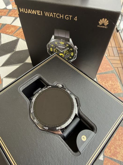 Smartwatch Huawei Watch GT 4 (46mm) – Black, stare excelentă