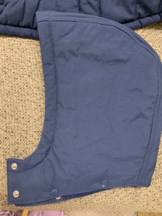 Vesta Adidas cu gluga pentru femei