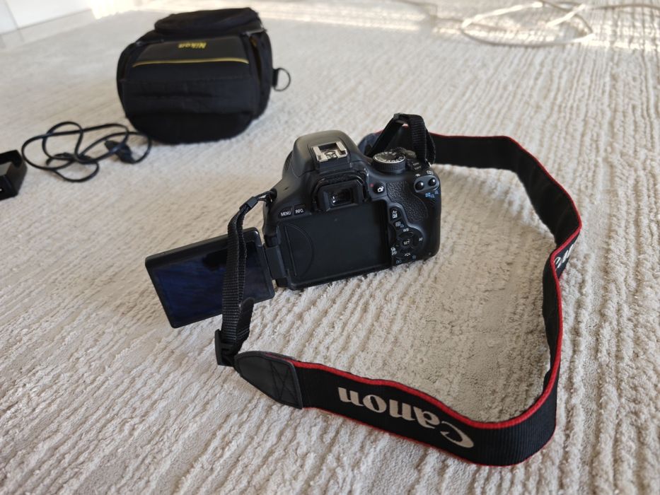 Canon EOS 600D в отличном состоянии