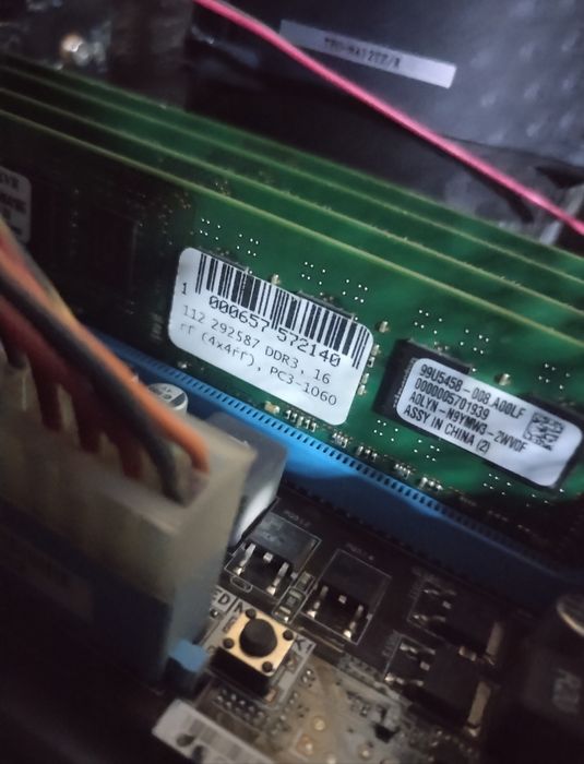 оперативная память ram ddr 3    4 gb