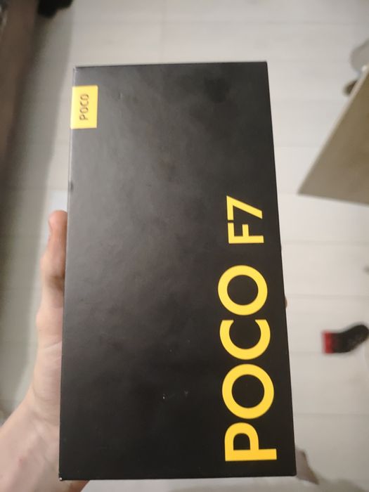 Poco f7 silver p