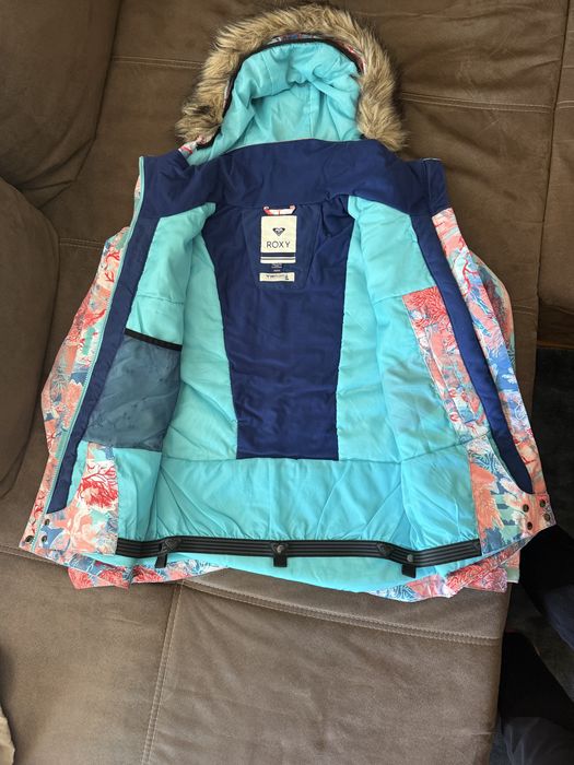 Скиорски дамски екип Roxy