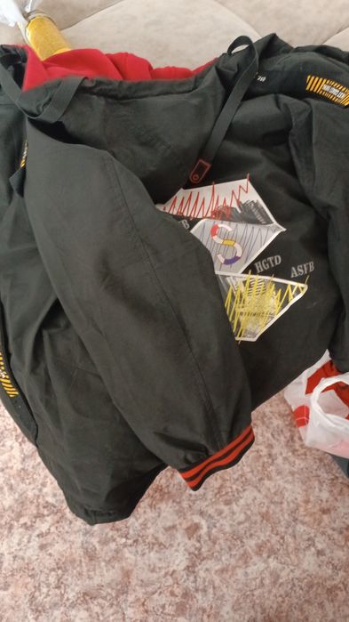 Куртка и безрукавка