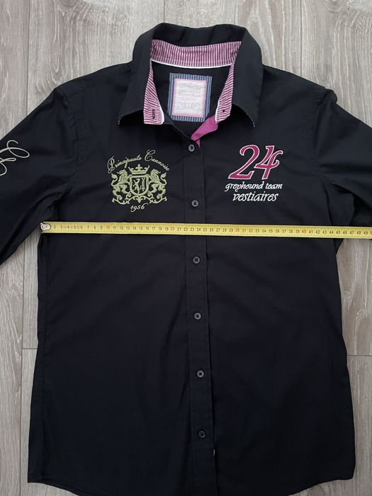 Camaşǎ foarte elegantǎ nr.S