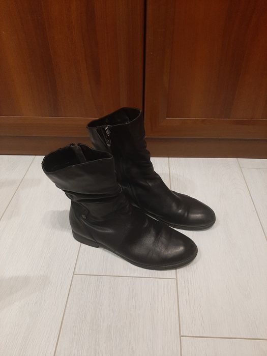 Ботинки натуралка 40 р