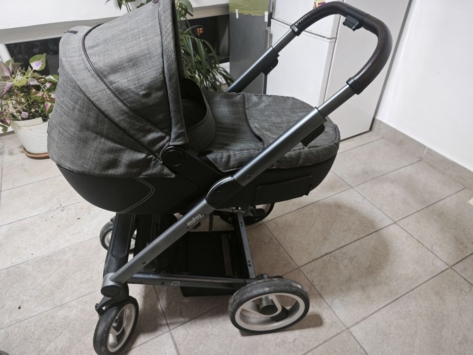 Carucior 2 in 1 Mutsy Igo I2 in stare buna