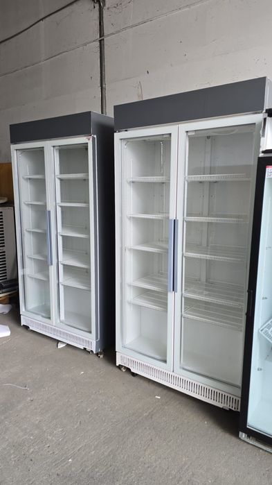 Vitrina frigorifica dublă lactate mezeluri băuturi flori