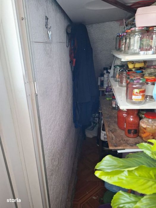 Apartament 2 camere, 33 mp, zona Bariera Valcii