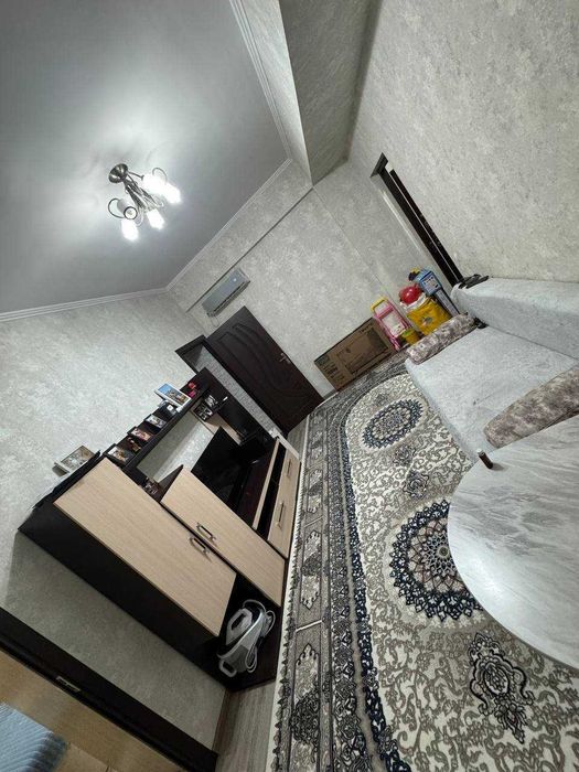 Сдам квартиру Паркентский рынок,  2х комнатная с ремонтом, обстановкой