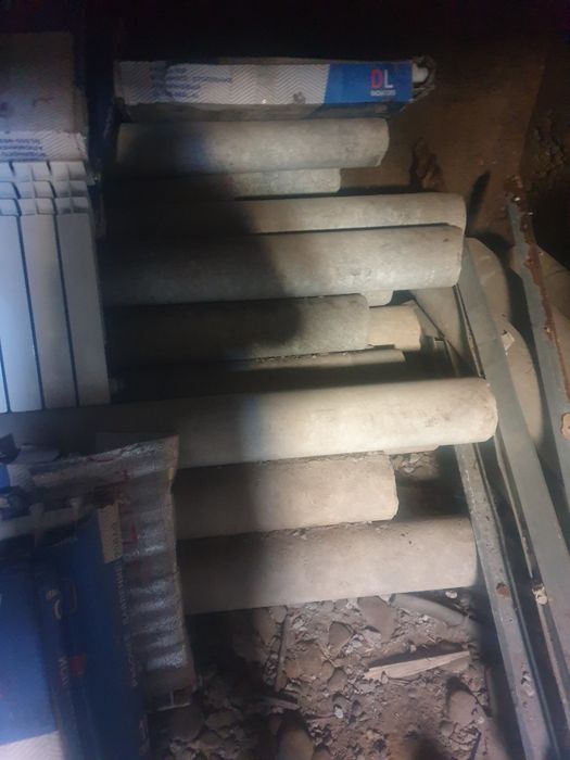 Продаю цементные трубы.