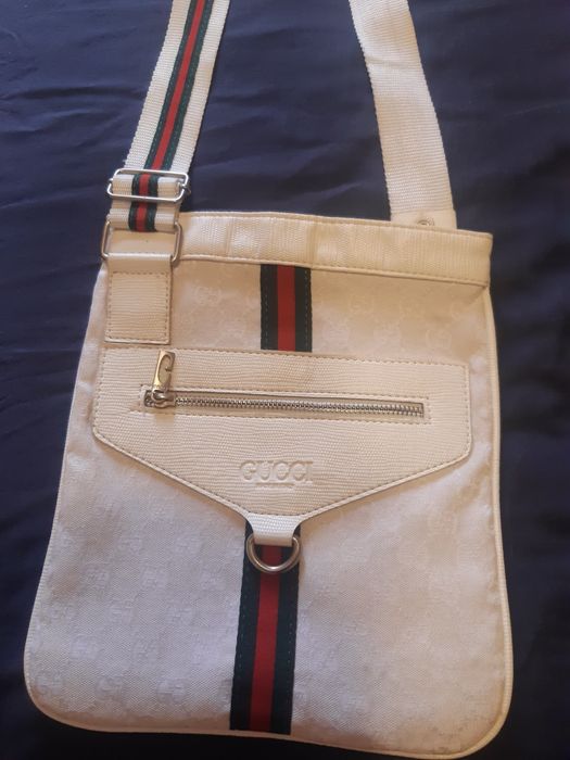 Чанти Louis Vuitton , Gucci , DSQuared2 , U.S. Polo Assn.