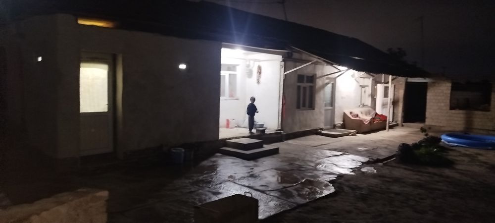 Hovli uy sotiladi 87.000$ kami bor