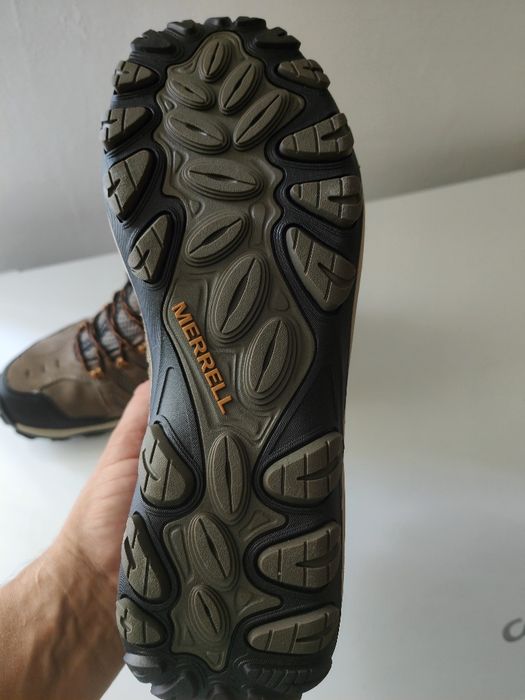 Bocanci Mid Impermeabili Drumeție la munte MERRELL CROSSLANDER