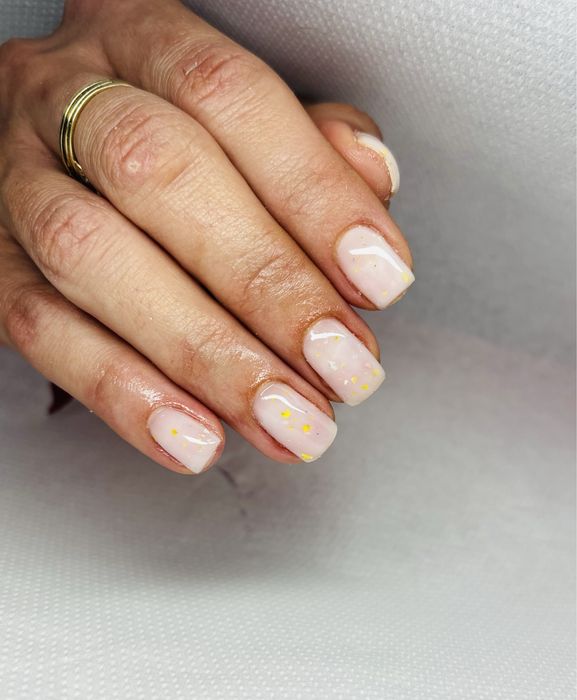 Servicii de manichiura