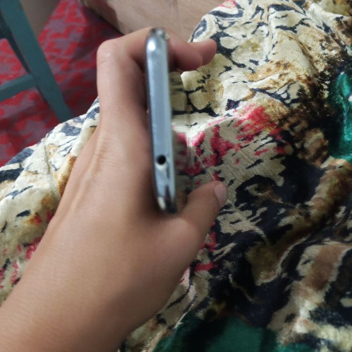 Samsung хороший.