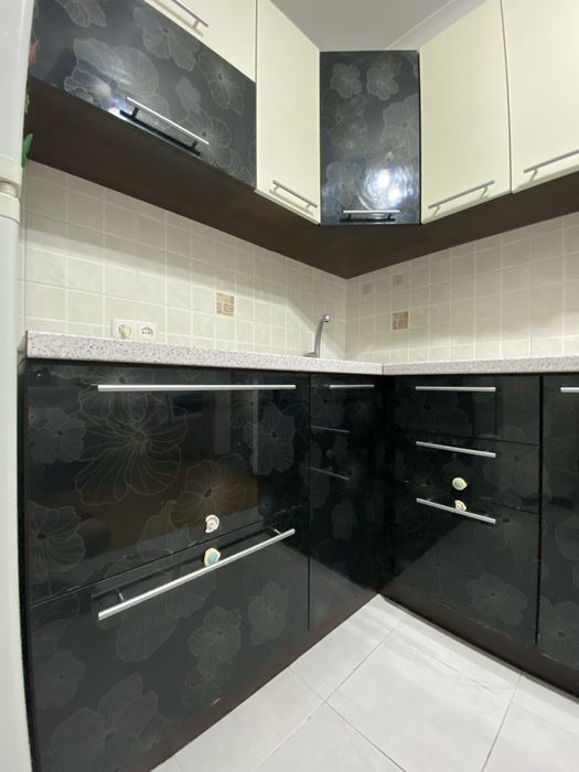 Кухонный гарнитур (б/у)