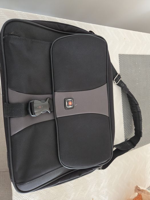 Чанта за лаптоп и документи Wenger