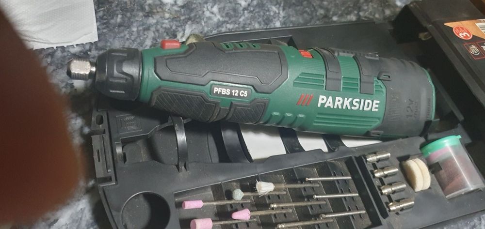 Freza electrica Parkside
