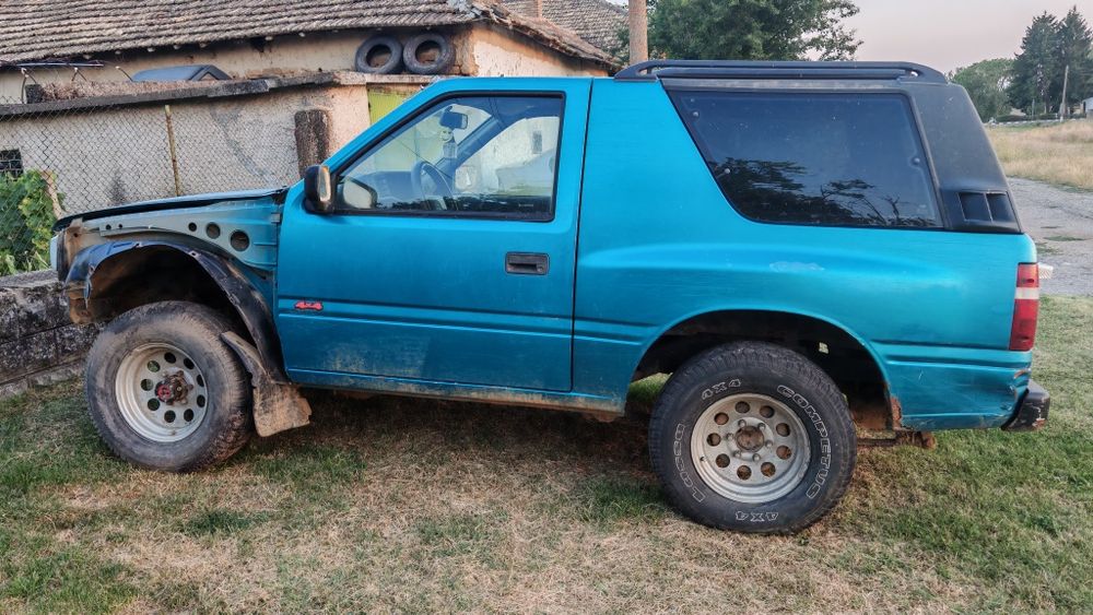 Опел Фронтера А Спорт 2.0 на части /Opel Frontera A sport 2.0 na chast