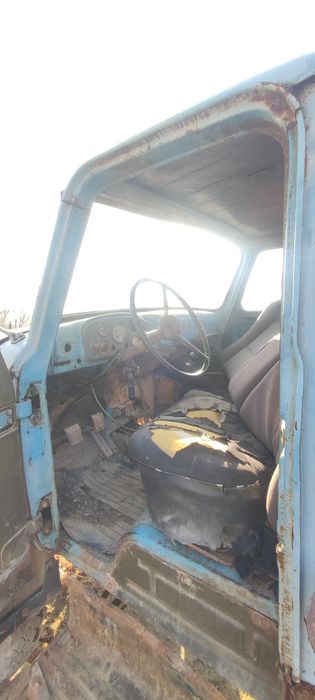 Продам газ 52 на ходу