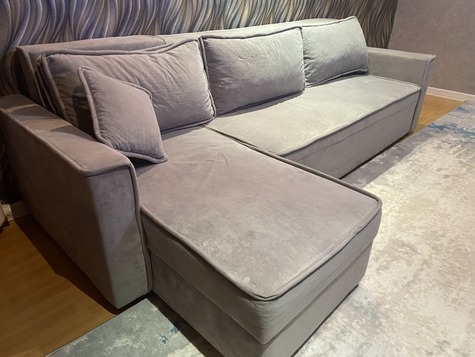 Продам срочно диван