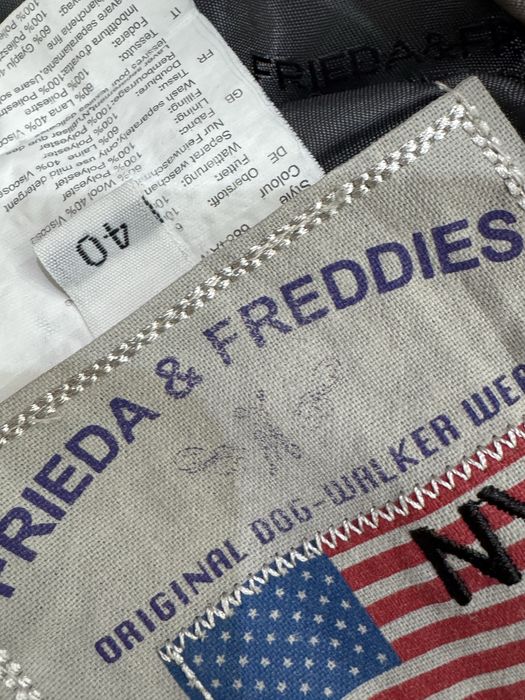 Дамско зимно палто FRIEDA & FREDDIES.Размер М