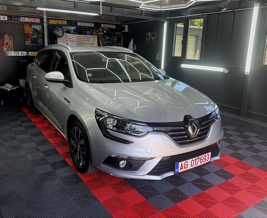 Renault Megane IV Bose Edition 1.3 TCE + GPL