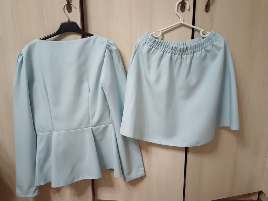 Костюм женский новый