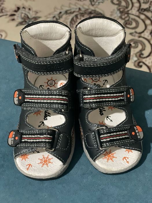 Фирма:Sirsil Ortha (Россия)
Размер:19
Тап таза
Жүрмейтін бала кейді
1,