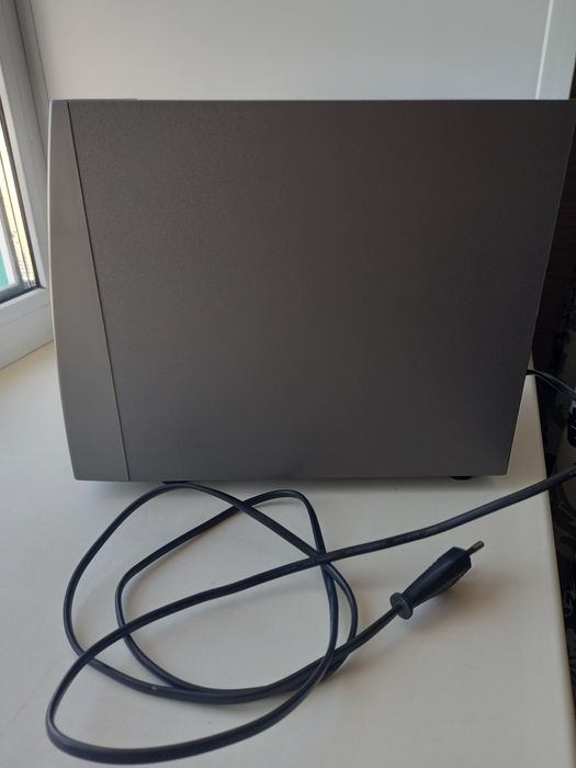 Продам сабвуфер.