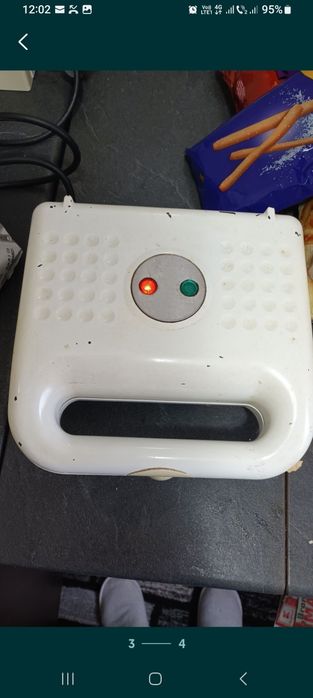 sandwich maker bun