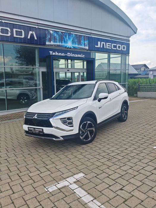 Mitsubishi Eclipse-Cross Mitsubishi Eclipse Cross PHEV 4WD Plus Select - 2023 - 70.927 KM