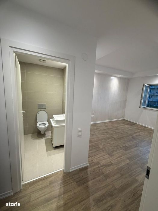 Vand apartament 3 camere Cosmopolis