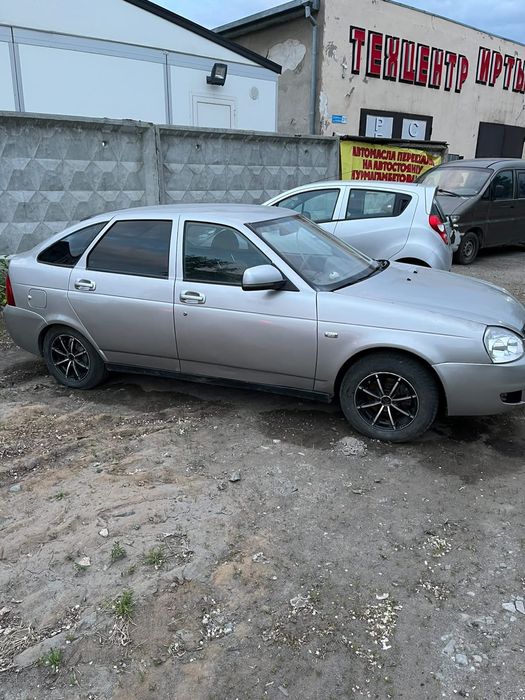 Продам машину ваз 2172