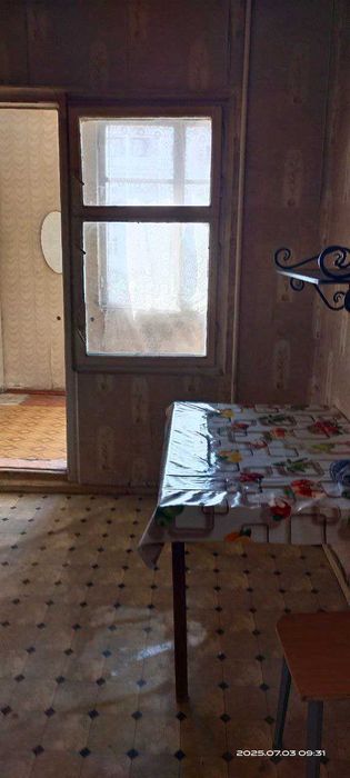 продам 2х комнатную квартиру Сергели 8а напротив дехкан базара дом