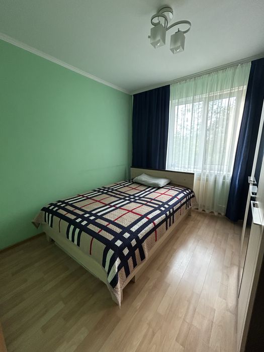 3 к.кв в 11 мкр.